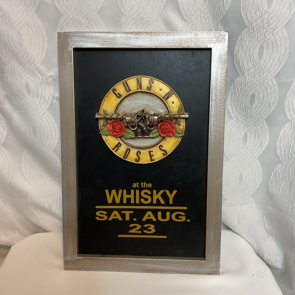 Guns N Roses wall hanging - Picture 7 of 8